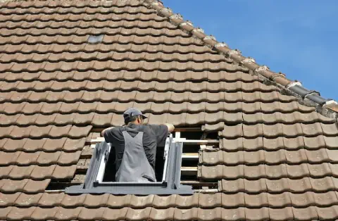 Pose de velux - La Ferté-Vidame